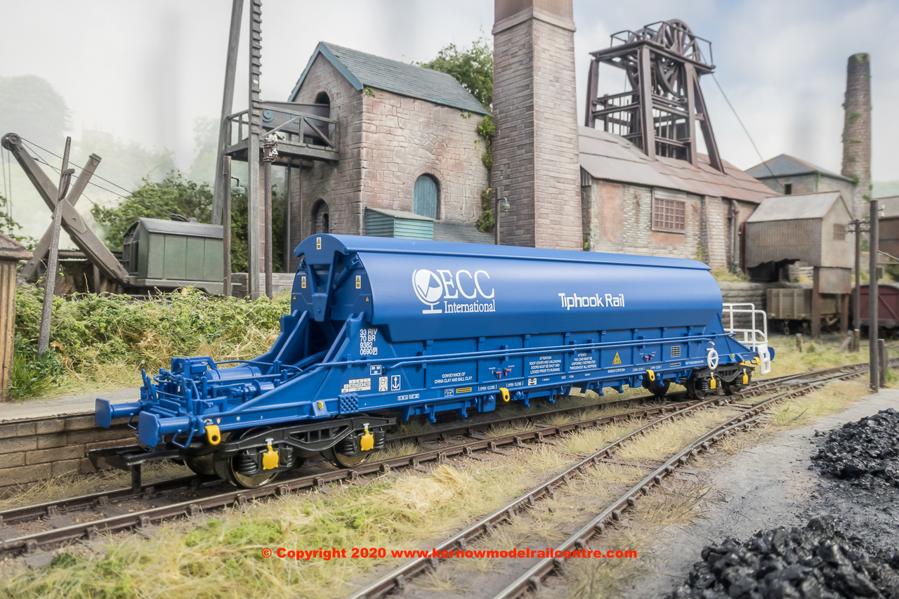 SB002K JIA TIGER China Clay Wagon number 33 70 9382069-0 in ECC International Blue livery with Tiphook Rail branding and pristine finish